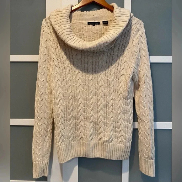 Jeanne Pierre Women’s 100% Cotton Cable Knit Cowl-neck Ivory Sweater EUC Medium. - Picture 5 of 8